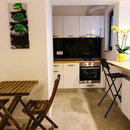 Luxury Belvedere Titan Park Апартаменты